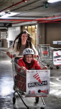 Una foto tratta da un'edizione di Irruzioni Festival