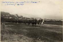 Cavalleria italiana passa sull'Isonzo all'altezza di Gorizia. Archivio Fotografico Museo della Terza Armata